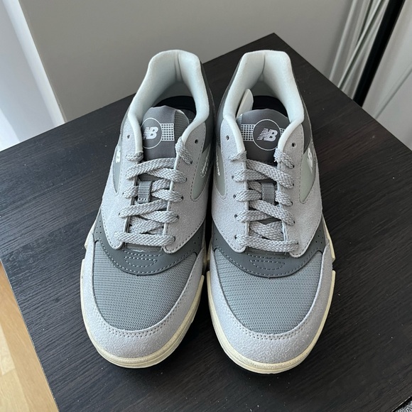 Autographed! New Balance 0.01 x MSFTSrep Grey (Signed by Jaeden Smith) - Picture 3 of 10